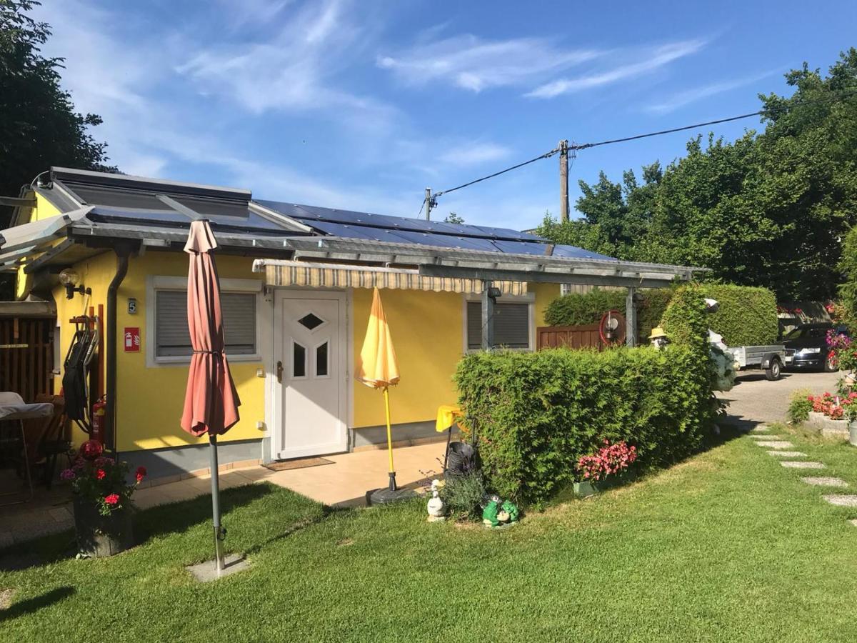 Ferienwohnungen Schiller Landskron エクステリア 写真